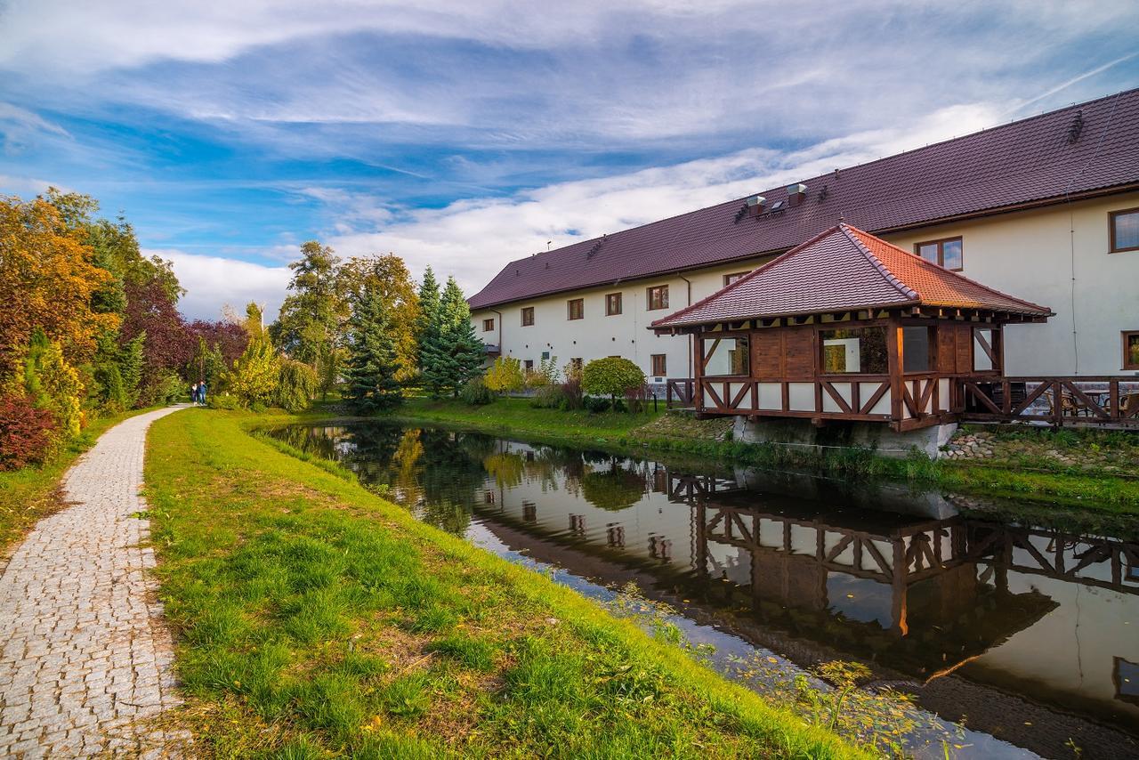 Hotel Karczyce Dış mekan fotoğraf